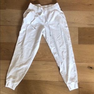 Lululemon Women’s Joggers